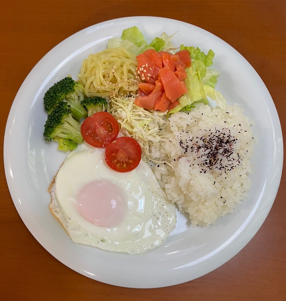 朝ご飯は急ぎワンプレート☀️