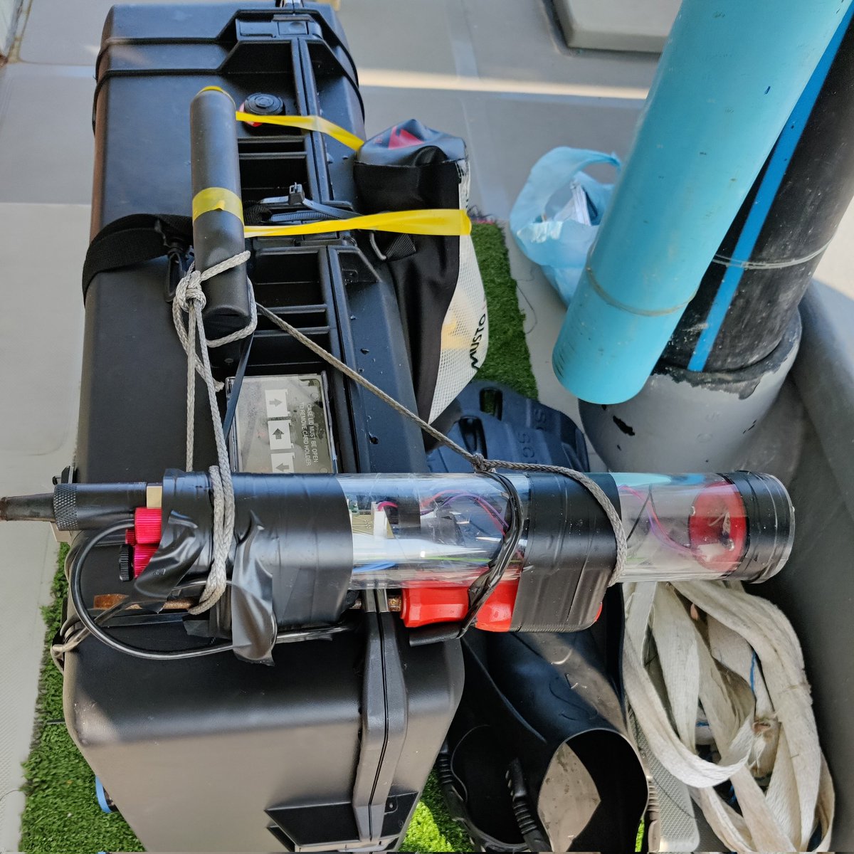 Ted Robinson (@tedrob) on Twitter photo Alternative improvised bathymetry collection for an area that doesn't allow boats : Human towed, pelicase mounted, mini echosounder. Rigged up by <a href="/pganderton/">Peter Ganderton</a> Alternative improvised bathymetry collection for an area that doesn't allow boats : Human towed, pelicase mounted, mini echosounder. Rigged up by <a href="/pganderton/">Peter Ganderton</a>