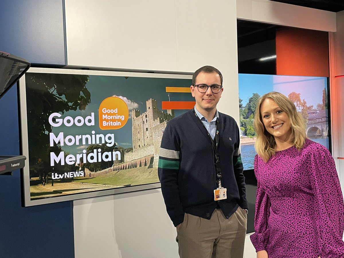Me and <a href="/tom_dimiddio/">Tommaso Dimiddio</a> early risers for gmb on <a href="/itvmeridian/">ITV News Meridian</a>