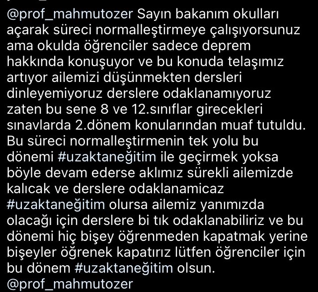 çok haklı konuşmuş bu psikolojiyle nasıl okula gitmemizi bekliyorsunuz deprem yüzünden korkarak okula gidiyoruz ailemizin yanında olmak istiyoruz eğitimden önce lütfen bizim psikolojimizi düşünün biz de insanız. @tcmeb @prof_mahmutozer
#MEBÖğrencileriDuy #70ildeOkullarKapatılsın