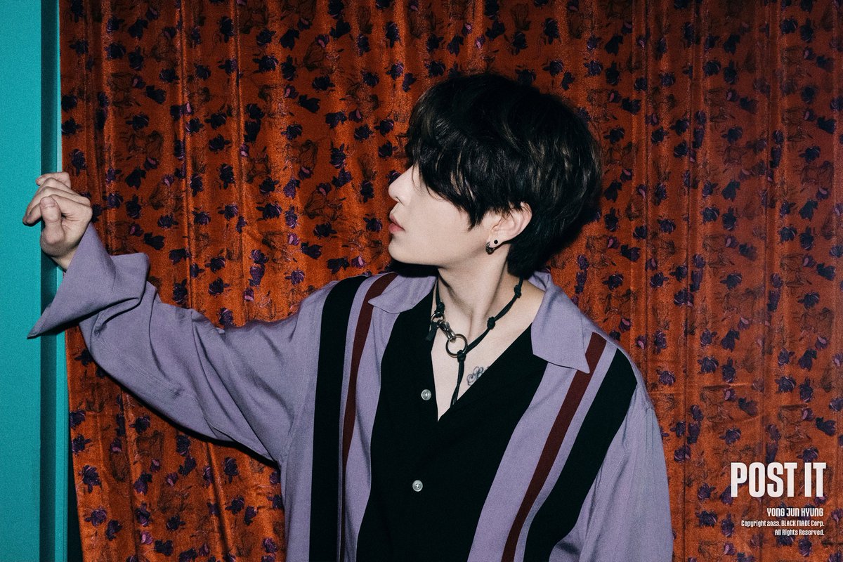 BLACKMADE_ent's tweet photo. 용준형 (YONG JUN HYUNG) DS [POST IT]

Concept Photo #1
2023.03.02. THU (KST)

#용준형 #YONGJUNHYUNG
#POST_IT #BLACK_MADE https://t.co/t1u3FRzr4a