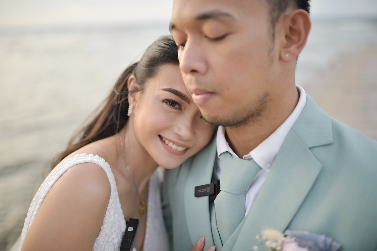 BOYAmic's tweet photo. we are so happy that BY-XM6-S2 helps him to capture high-quality audio sound and create a romantic and dreamy atmosphere that made everyone feel like they were a part of the couple's special day~
#Boyaaudio #bestmic #byxm6 #Filmmaking #filmcamera #create #filmming #filmmaker https://t.co/Jp5z3bLYp0