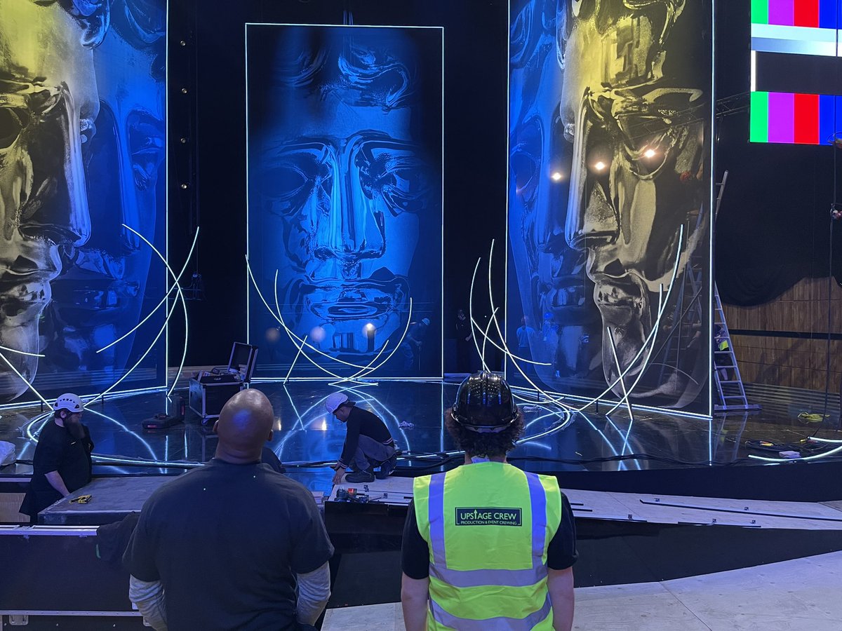 We spent the weekend working <a href="/BAFTA/">BAFTA</a> 2023 Film Awards. 

Providing load in and load out crew. 

#BAFTA2023 #upstagecrew #productioncrew