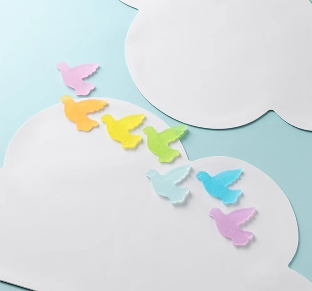 これが和菓子なんて信じられる！？まるで本物の虹な和菓子。