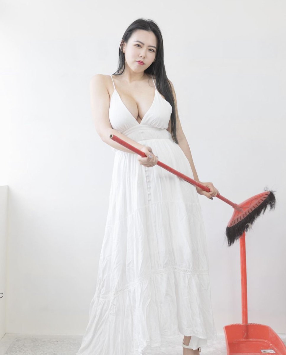 Nina 倪娜/崩壞的英文老師 on Twitter: "📢[Cospie動漫展]📢 活動時間：2/25(六) 11:00～19:00 活動