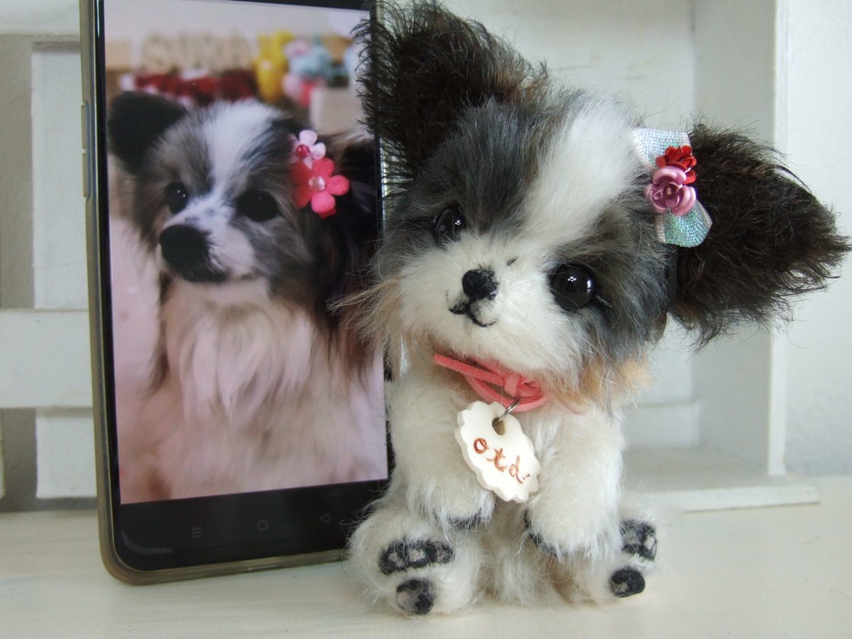 pechat_jp's tweet photo. @otd_yuka_k どのぬいぐるみも、大きさは12cmほどで小さめ。
かばんの中に「ぽん！」と入れて一緒にお出かけできます。

ペットのぬいぐるみをオーダーすることも可能。
写真から、本物そっくりのぬいぐるみを作ってもらうことができます。

#ぬいぐるみ作家さん紹介 https://t.co/0RGXbhVgmN