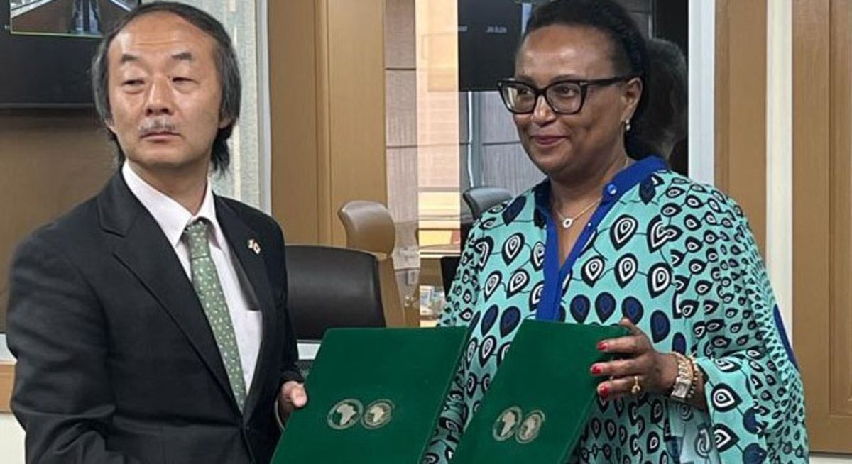 fanatelevision's tweet photo. #AfDB, #Japan signed exchange of notes for $350 million private sector assistance loan https://t.co/3PdJ7HAFOf https://t.co/x0PsSh1k7O