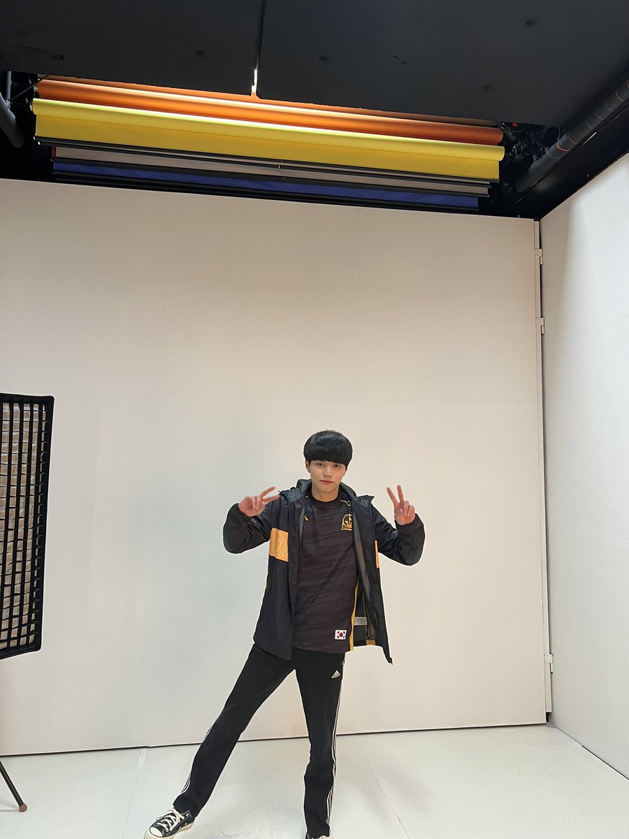 프로필 촬영. 2023 danawa 화이팅!