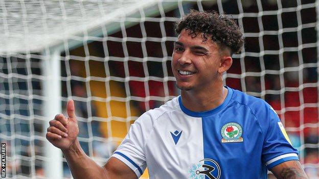 niall_brfc's tweet photo. The future of football is in safe hands 🔥 https://t.co/H56ftzZvib