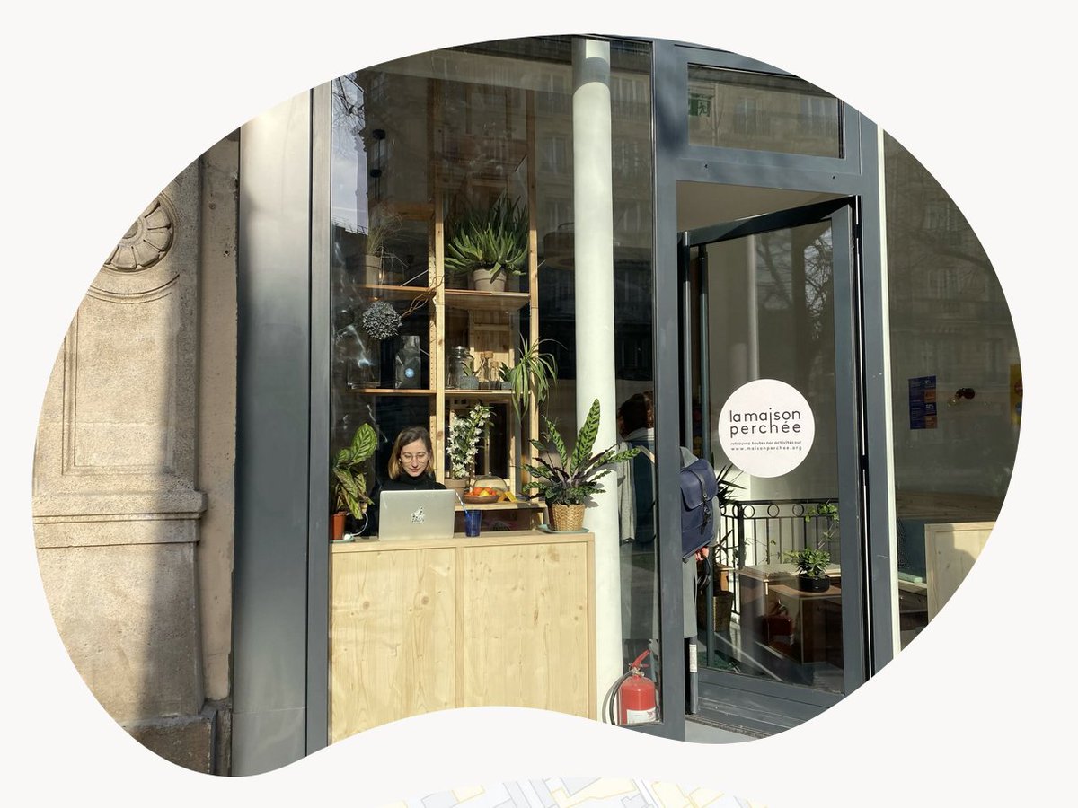 Santé Mentale (@santementale) on Twitter photo Cet après-midi <a href="/LaMaisonPerchee/">La Maison Perchée</a> recevra <a href="/FrcsBraun/">François Braun</a> , <a href="/gdarrieussecq/">Geneviève Darrieussecq</a> , <a href="/FrankBellivier/">Frank Bellivier</a> pour une #visite qui valorisera cette structure parisienne dédiée à l'#accueil et à la #prévention des #troubles #psychiques des #jeunes #adultes. maisonperchee.org Cet après-midi <a href="/LaMaisonPerchee/">La Maison Perchée</a> recevra <a href="/FrcsBraun/">François Braun</a> , <a href="/gdarrieussecq/">Geneviève Darrieussecq</a> , <a href="/FrankBellivier/">Frank Bellivier</a> pour une #visite qui valorisera cette structure parisienne dédiée à l'#accueil et à la #prévention des #troubles #psychiques des #jeunes #adultes. maisonperchee.org