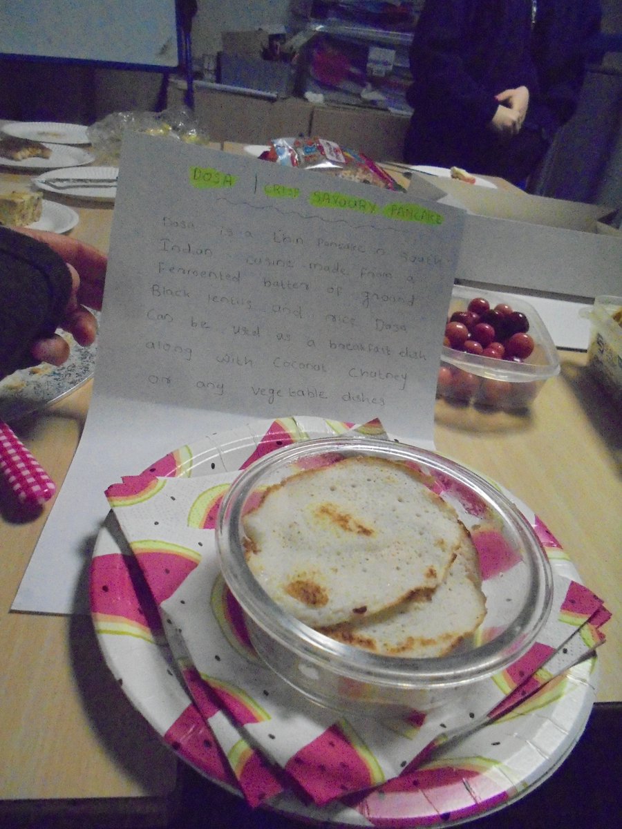 WoodOxhey's tweet image. Year 4 have got their #MotherTongueDay celebrations off to a fantastic start with an incredible multi-cultural sharing breakfast! @strive2teach