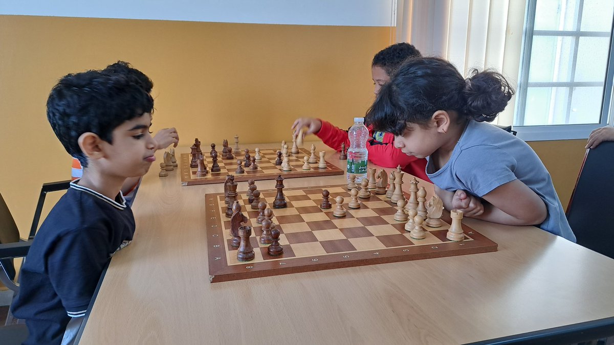 أمير الرئيسي...مسقط tweet media