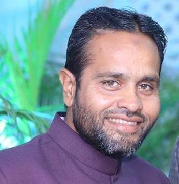 ArbaazTheGreat1's tweet photo. #BREAKING : AIMIM Party Chief #AsaduddinOwaisi announced that Mirza Rahmath Baig(AIMIM Contested MLA Candidate from Rajendra Nagar constituency) will be #AIMIM MLC candidate. outgoing MLC #Syed Amin Ul #Hasan Jafrri.#Hyderabad #MLC #AIMIMCandidate #RahmathBaig #AsaduddinOwaisi https://t.co/Bnw1xCBCcR
