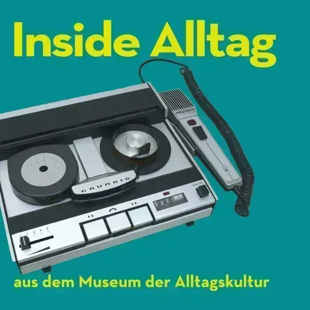 LMWStuttgart's tweet photo. Ohren auf! Die 1. Folge der neuen Staffel #InsideAlltag ist gedroppt. @alltag_musuem spricht mit Patrick Planing, Wirtschaftspsychologe @HFT_Presse. Er beschäftigt sich damit, wie #Innovation entsteht. Es folgt jeweils eine neue Folge/Monat!
👂 https://t.co/qbGFkAae6d
#podcast https://t.co/femKiIuhIm
