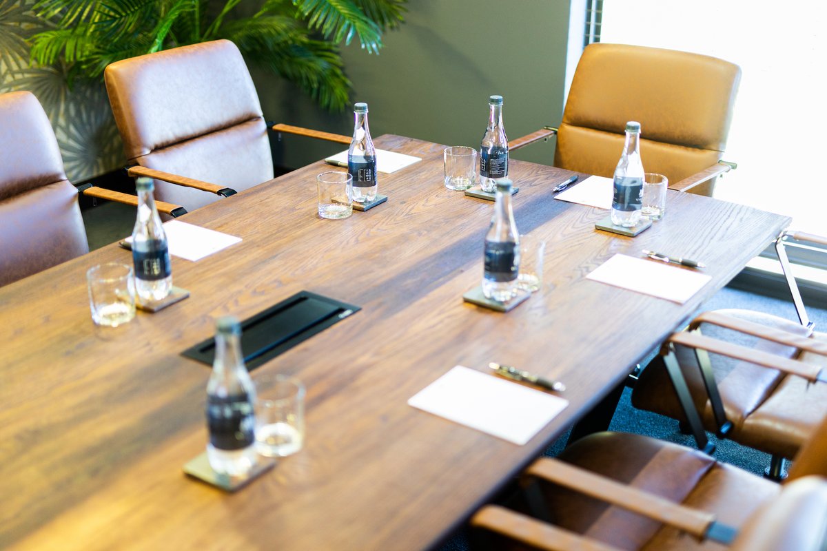 PVMantisHotel's tweet photo. Meetings with a view, and excellent coffee. ⛳✨

We can host your corporate event or meeting at one of South Africa's top golf courses, whether it be in our spacious conference venue or the stylish boardroom.

Treat your clients, team or guests: https://t.co/SyZW6USG5q https://t.co/eBoGjOOnAB