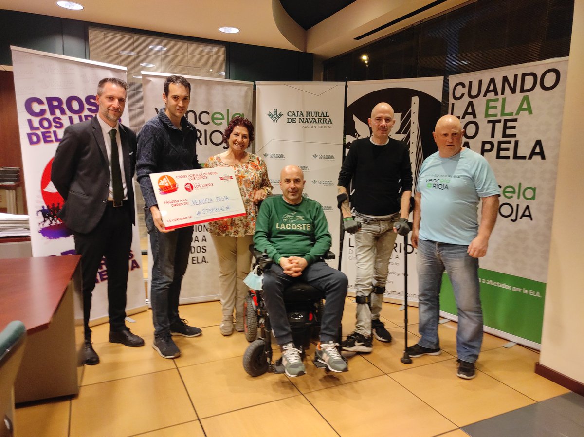 ¡¡Buenos días!!

Ayer hicimos entrega de todo el dinero recaudado durante esta edición del Cross de Los Lirios a VencELA Rioja

Este año gracias a tod@s l@s q participaste os en la carrera, colaboradores, patrocinadores y donantes hemos conseguido 2.732,81€.

¡Seguimos sumando!