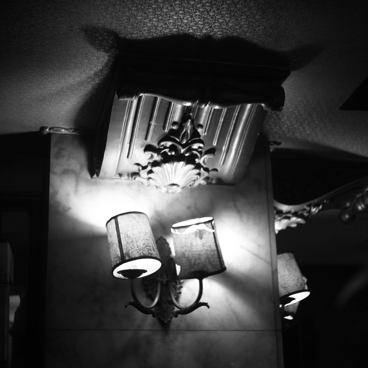 yaasukun's tweet photo. #streetphotography 
＃TOKYO
＃ueon
＃純喫茶 https://t.co/gvPw5CDvvo