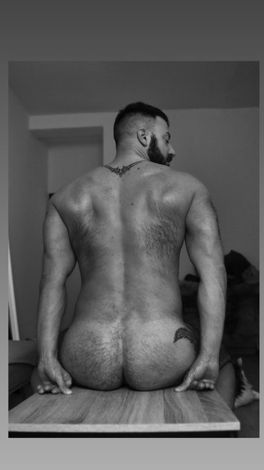 MARTES! Alguna idea ? https://t.co/JqklzaUSwa