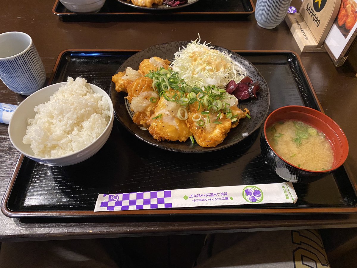 TRIDENTS_WR10's tweet photo. 井口堂隠れスポット、銀時！
住むならやっぱり井口堂三丁目！ https://t.co/Dxtd9S3OlZ