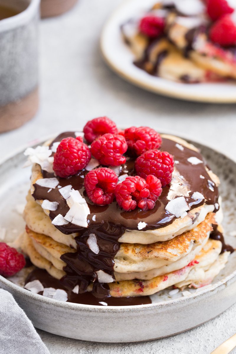 DeliciouslyElla's tweet photo. Happy Pancake Day 🥞

Here's a roundup of our 15 Best Pancake recipes - Sweet, savoury, fluffy and thin! 

What's your go-to?

https://t.co/P0rAo2UKBs

#pancakeday #plantbased https://t.co/v8LcoHua3Z