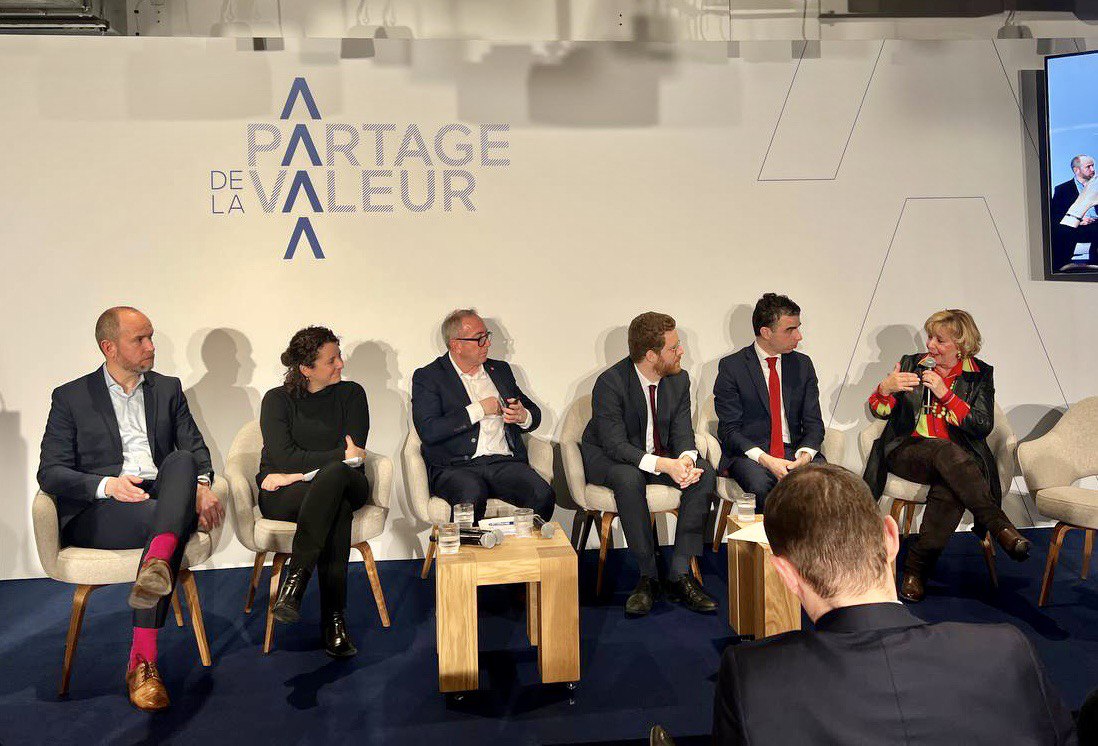 elise alienor on Twitter "RT VSPILLEBOUT Première convention du pôle Idées de Renaissance