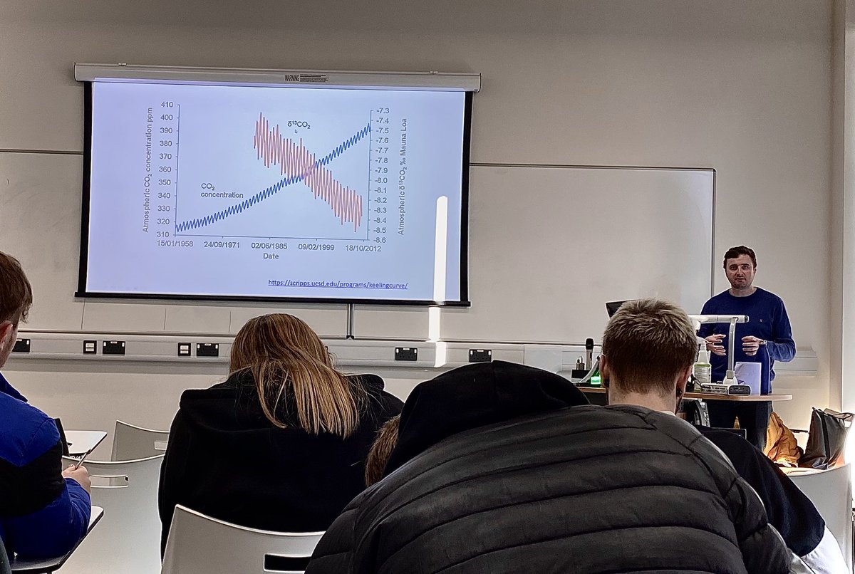 Great #lecture from #JonathanDean <a href="/hullbams/">University of Hull Biological Sciences</a> <a href="/GeographyHull/">Hull Geography & Environment</a> on the #anthropocene. #geology #carbon #carbonDating #pollution #industrialisation <a href="/HullUniScience/">Science @ Hull</a> <a href="/UniOfHull/">University of Hull</a> #HullUniversity #environment #geography #geology