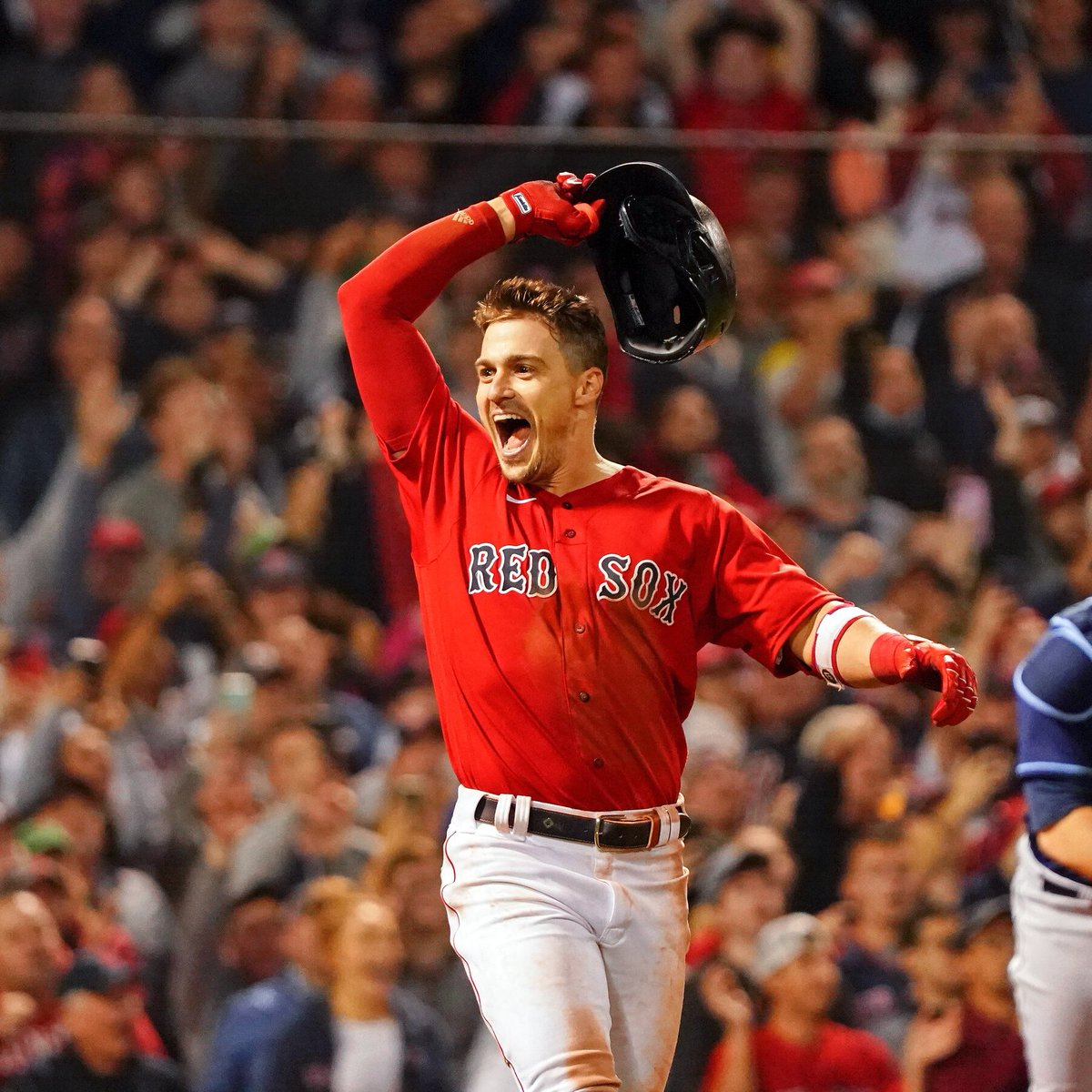 Thomas Carrieri tweet media