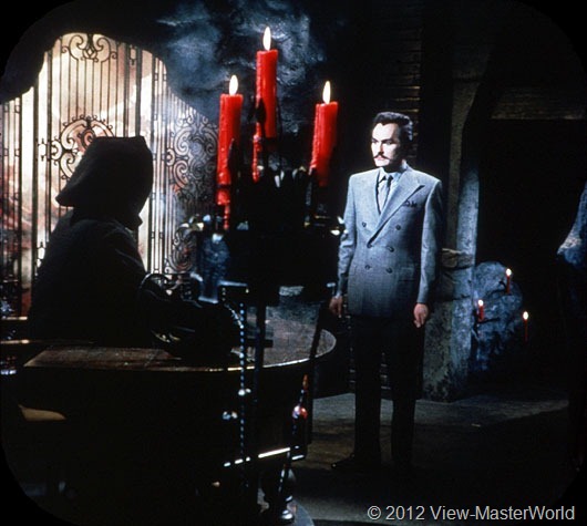 JG41187's tweet image. Nicholas Blair&apos;s love of Maggie is setting us up for a Hell of a time. #Viewmaster #DarkShadows