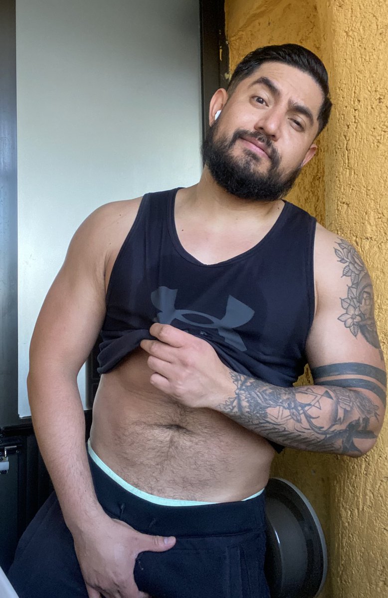 Conta_Fercho's tweet photo. Amanecemos duros! 🍆🪵🔥🔥🔥 https://t.co/1VwHeRRxRf