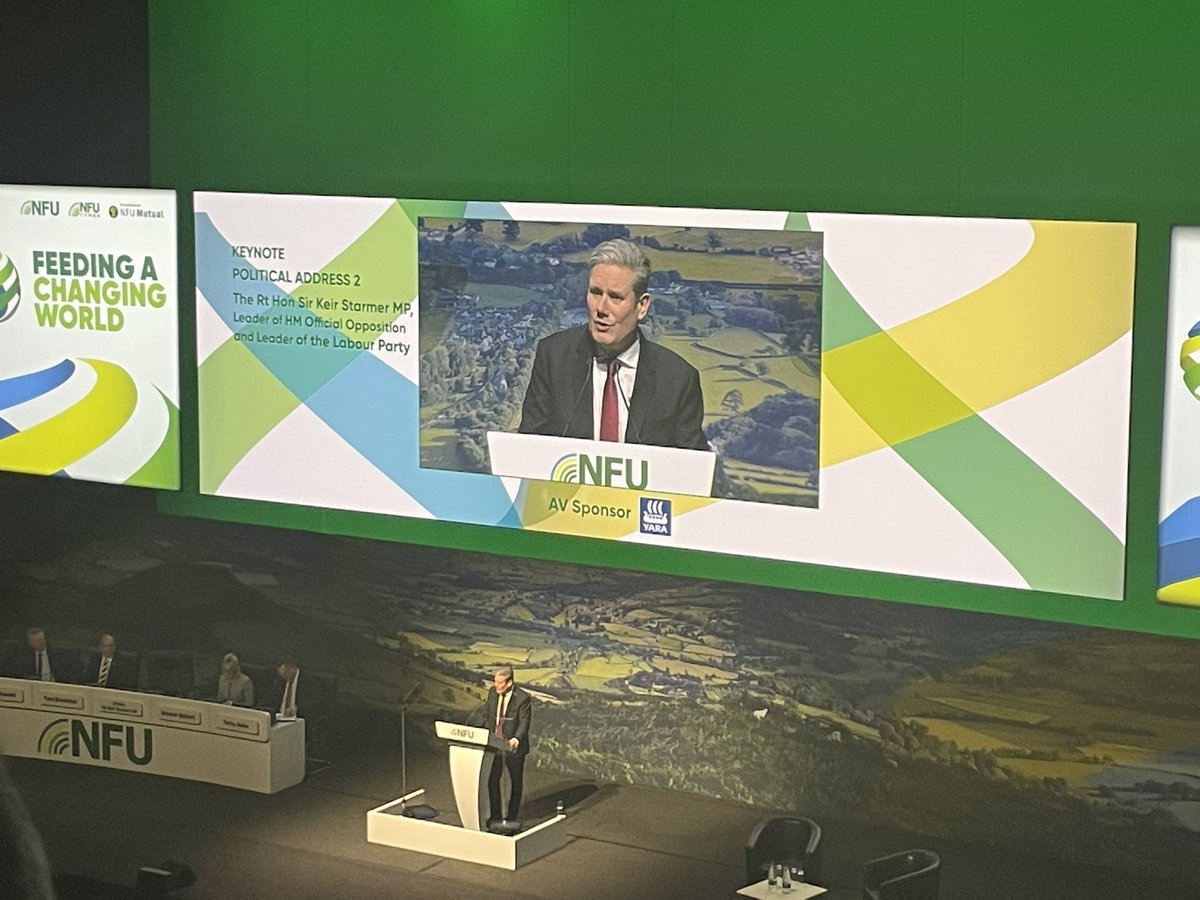 ManiMkumarilal's tweet photo. Sir Kier Starmer speaking at the NFU Conference about trade, seasonal labour and reformed public services for rural communities. #NFC2023 #farming https://t.co/uVzwq0QynY