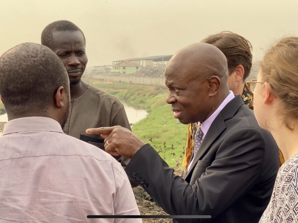 GilbertFHoungbo's tweet photo. Todays visit with @SvenjaSchulze68 and @hubertus_heil to a plastic and textiles disposal site in James Town, Accra, showed the importance of including safe disposal of waste and recycling as part of work to improve the sustainability of supply chains. https://t.co/Fke5KEuOjF