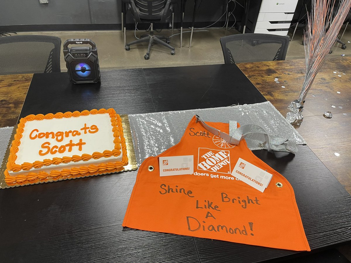 Katie McCranie (@katiemccraniehd) on Twitter photo So very proud to celebrate our fantastic PRO DS Scott Smart for achieving DIAMOND status!! Thank you for all do, Scott! #shinebrightlikeadiamond <a href="/SMaurice2/">Sally Maurice</a> So very proud to celebrate our fantastic PRO DS Scott Smart for achieving DIAMOND status!! Thank you for all do, Scott! #shinebrightlikeadiamond <a href="/SMaurice2/">Sally Maurice</a>