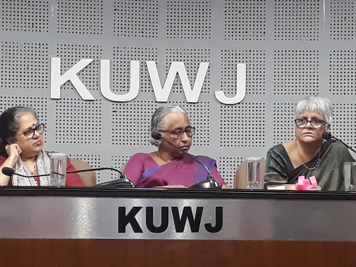 KK_Kannabiran's tweet photo. Warm gathering around #TheSpeakingConstitution organised jointly by Sakhi &amp; Indian Assn of Women’s Studies, Kerala at Thiruvananthapuram today - Thanks Mini Sukumar and Aleyamma Vijayan @HarperCollinsIN @muchishisuta https://t.co/v4yJpdiBZh