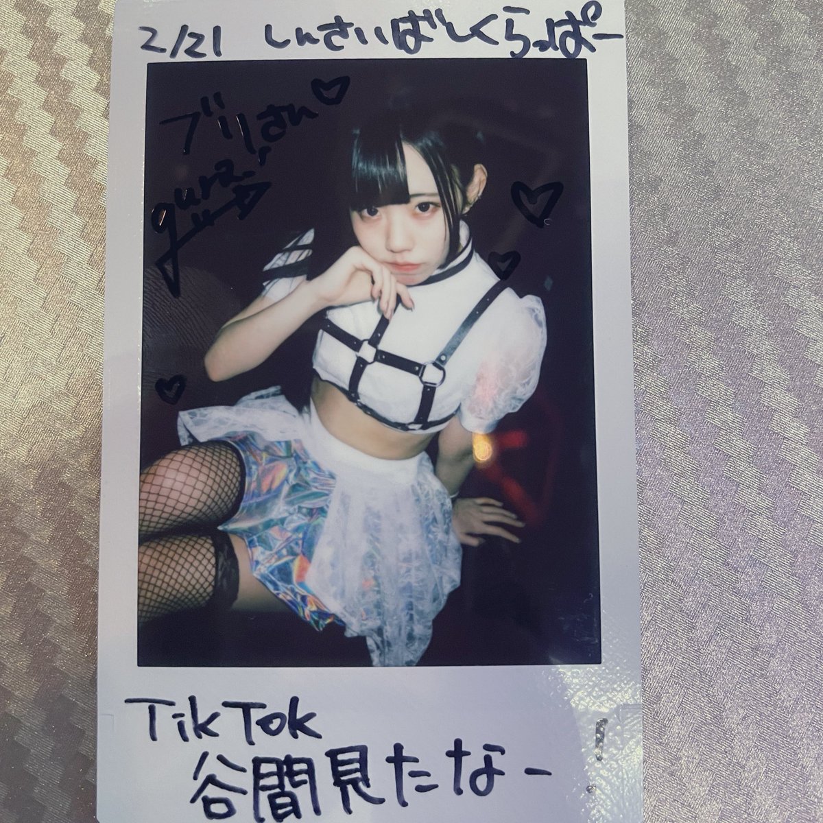 b_u_r_i_tan's tweet image. STRANGELOOPさん。純子先生に久しぶりにお会いして、先生の激プッシュぶりと茶太郎さんの話を聞いて初見。SEから楽しそうな雰囲気が伝わって個人的には1曲目の可愛いやつと最後の関西弁の歌詞のやつめっちゃ好きです。あとメンバーのキャラが良い。軽くて良い。 あとおっp #STRANGELOOP