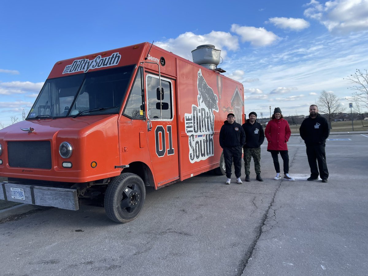 lisahepfner's tweet photo. Family Day was beautiful for my first Winter Warmup, held at T.B. McQuesten Park! Thanks to everyone who came out, as well as for donations for @n2nCentre. Huge shout outs to @dirtysouthtruck for the poutine and hot chocolate and to @905EasternFM for the kebabs, rice and sweets! https://t.co/0R99iNJR3l