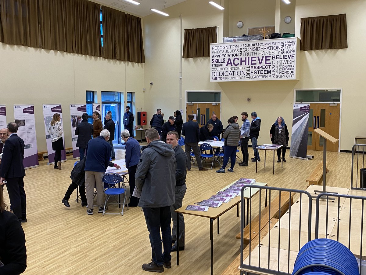 HighwaysNWEST's tweet photo. 🙋🙋‍♂️Our #M60 #SimisterIsland Interchange project team are at @Parrenthorn until 7pm today.

❓Come along to find out more about our plans and ask any questions you may have about the scheme.

ℹ️ For more info visit: https://t.co/KfxLRyeARA

@BuryCouncil @OfficialTfGM https://t.co/sUqqRQkNSo