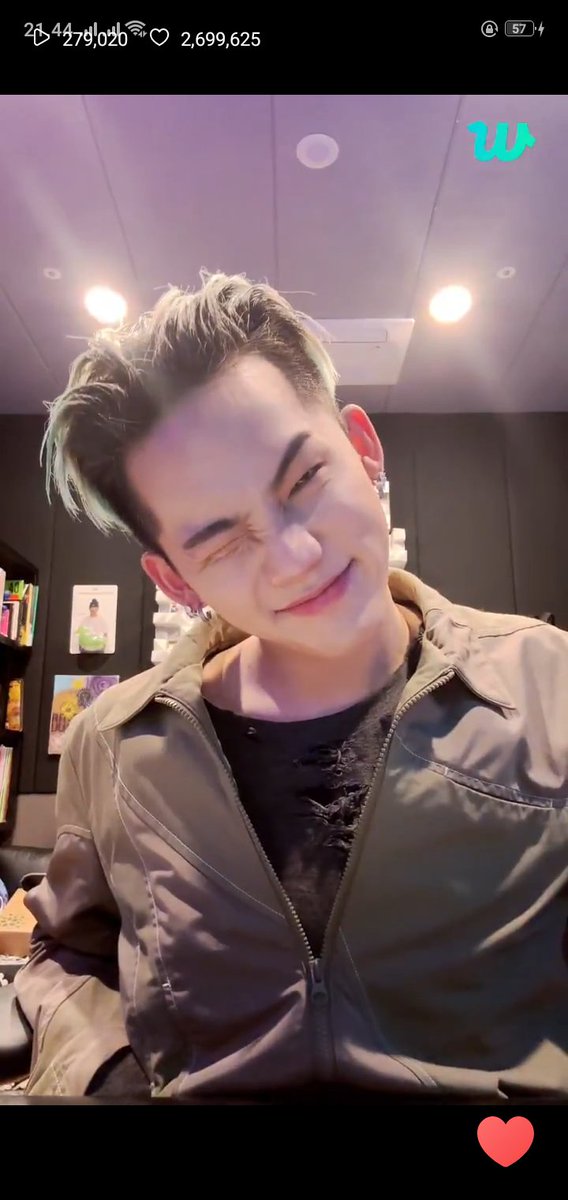 marselsoo's tweet photo. Gemeesshhhhhh bangeddd uncukkkkk😭😭😭😭 https://t.co/B1BBtcPvD1