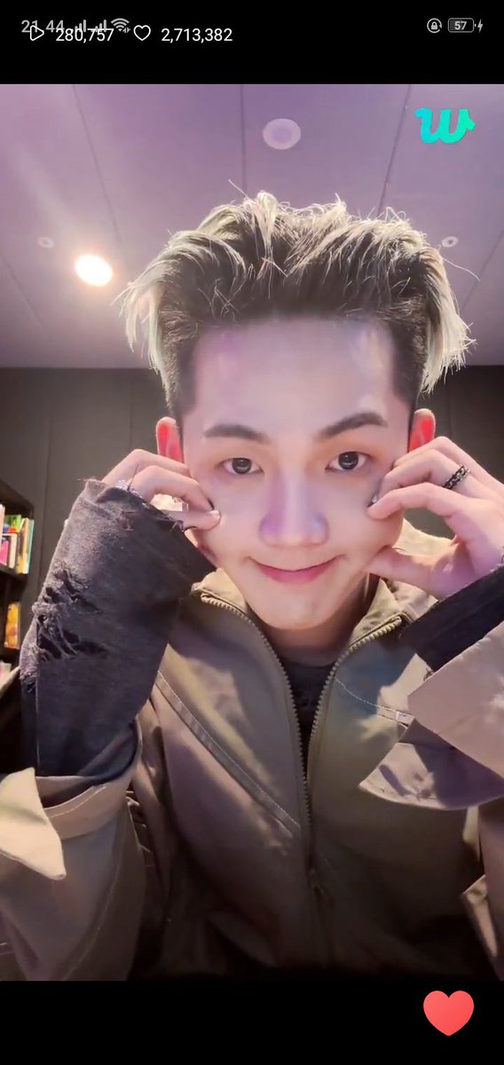 marselsoo's tweet photo. Gemeesshhhhhh bangeddd uncukkkkk😭😭😭😭 https://t.co/B1BBtcPvD1