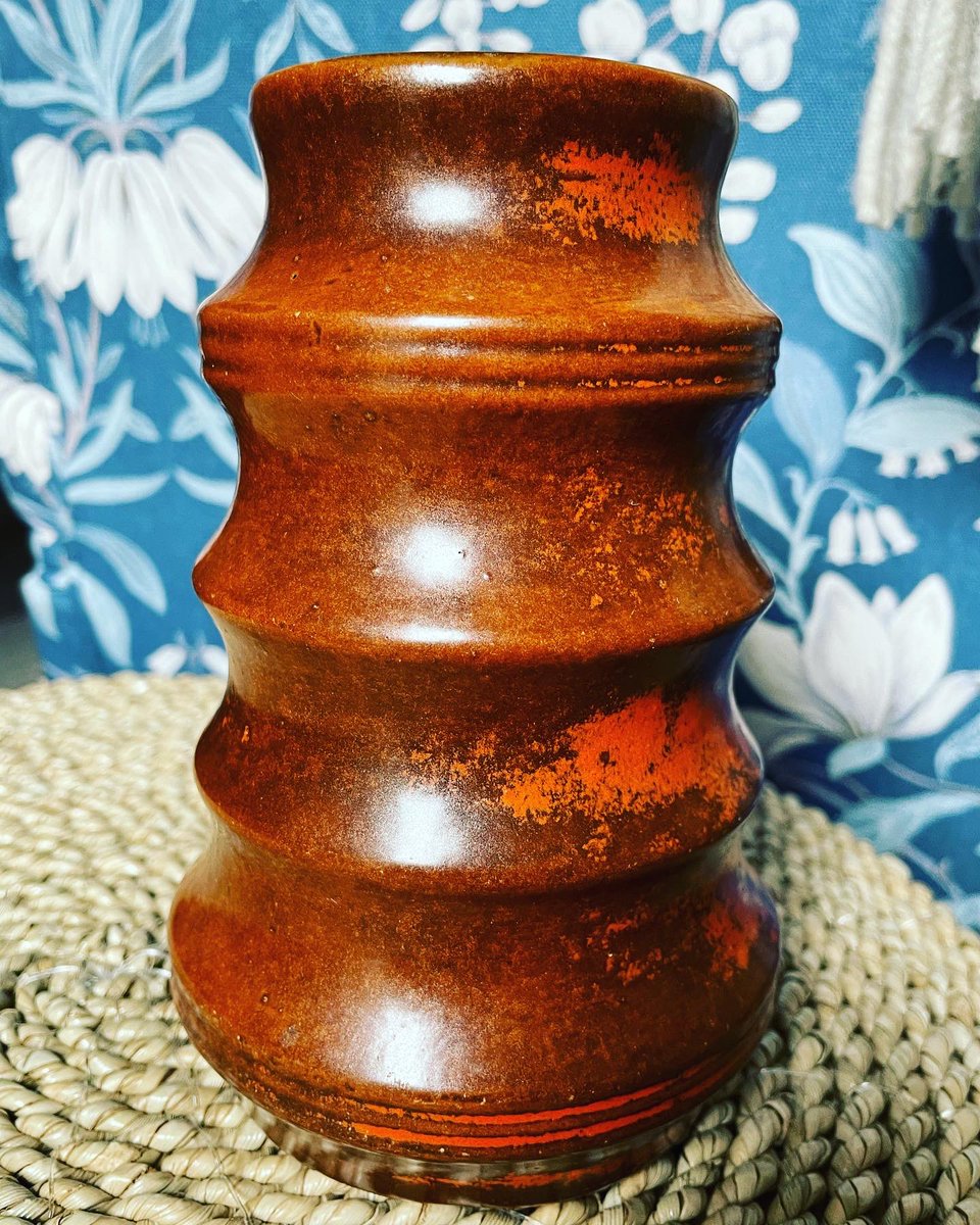 etsy.me/36dDTBZ

#etsylovers #etsystore #etsybot #UKetsyRT #ListMyEtsy #westgerman #pottery #westgermanpottery #ceramics #ceramic 

Direct sales at happinessthroughnostalgia.com - code 15OFF for 15% discount!