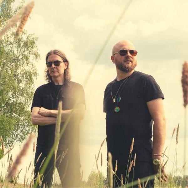 #OnAirNow Odeonsduo <a href="/Odeons9/">Odeonsduo</a> - The Kiss I Never Lost (Ft okafuwa), listen.openstream.co/7154/audio or tinyurl.com/2afw5j2v 
IndieMUSIC mainstreamMUSIC Help keep the station going if you can donate here goodmusicradio.wixsite.com/gmrts