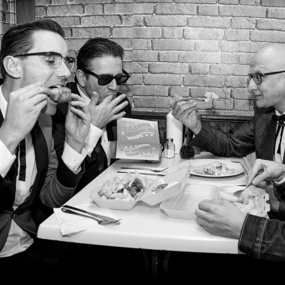 London's ultimate party band is back in Britain to stomp up a storm with their raucously rowdy brand of R&amp;B and greasy soul.  mynewsdesk.com/uk/dirty-water…