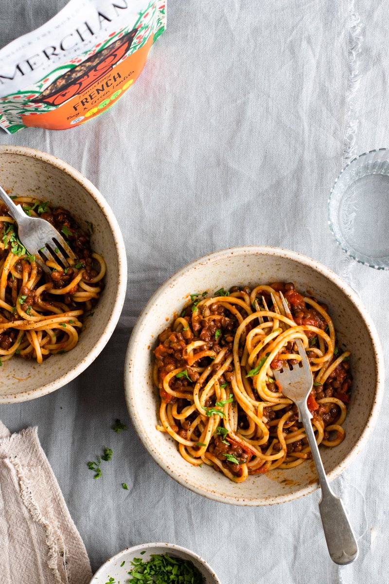 merchantgourmet's tweet image. Enjoy a veggie twist on the classic with this tomatoey french bolognese 🍝  Simple, versatile and full of plant goodness - this dish is a real winner. 🍅 #tomatorecipe #pasta #plantbased merchant-gourmet.com/blogs/recipes/…