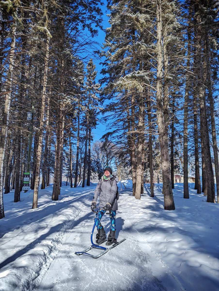 IBBtravel's tweet image. I'm blown away by how much outdoor adventure can be found so close to Wasagaming in @RidingNP! Fat biking, snowshoeing, skating &amp;amp; even kick sledding! Thrilled I was able to cross the latter off my bucket list! ❄️ #ExploreMB #ClearLakeCountry
