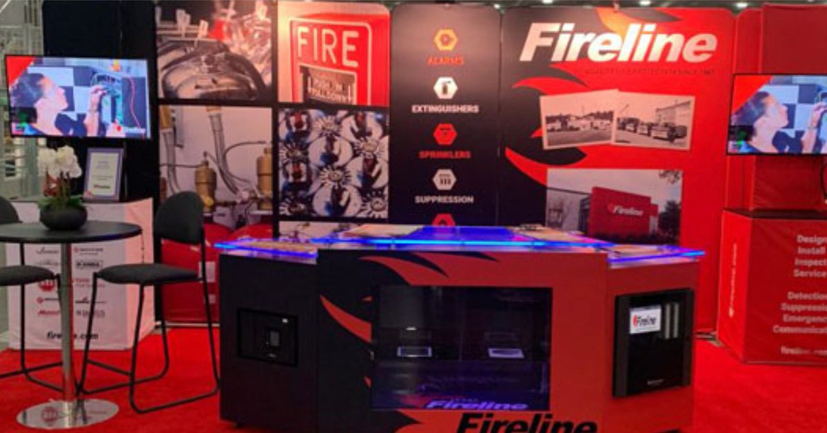 IronmarkUSA's tweet image. 🤔 Want to make a big impact at your next trade show? 🤔 Follow these simple design tips for a winning booth layout: bit.ly/3KrOQ59 #tradeshowmarketing #boothideas #marketing