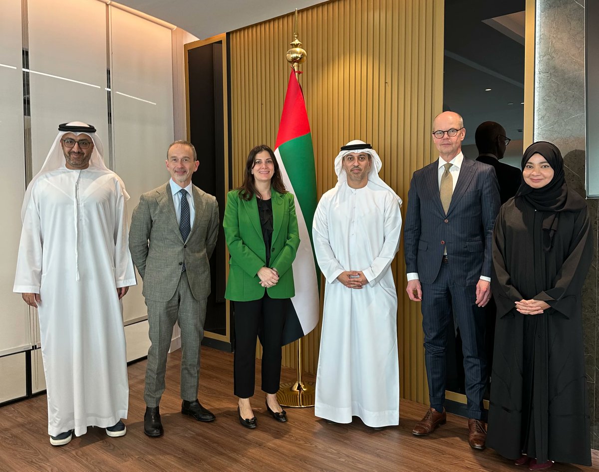 iborganization's tweet photo. What a thrilling week full of visits in the UAE! 

In his first official visit, IB Director General Olli-Pekka Heinonen met with government officials, Heads of IB World Schools, and representatives of education organizations. 

Read all about it here: https://t.co/CZVbNrddnx https://t.co/sWI9WLaWxs