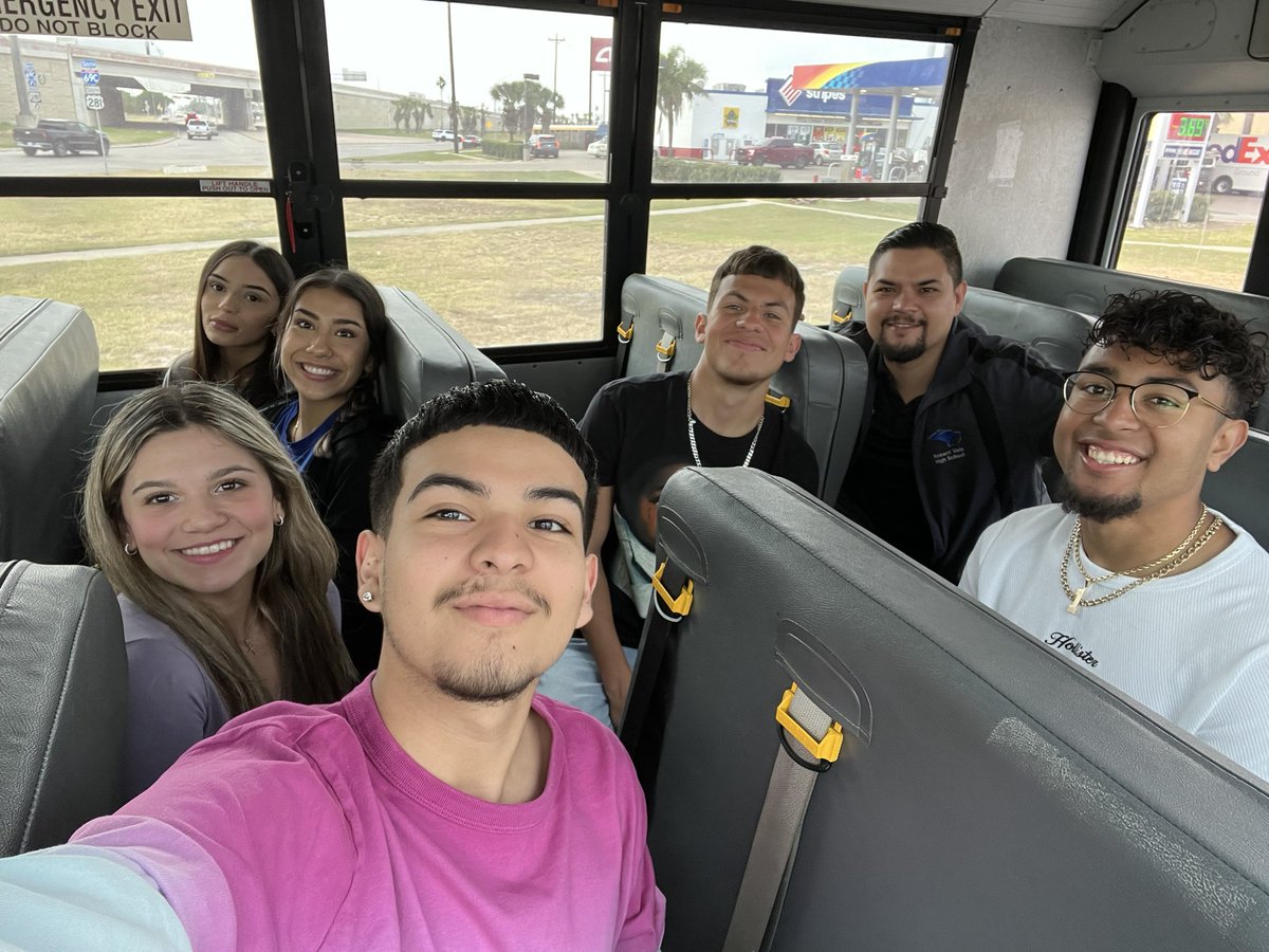 Milo__Esco's tweet photo. Gear-up field trip 🙌 https://t.co/UvZjqKGXW6