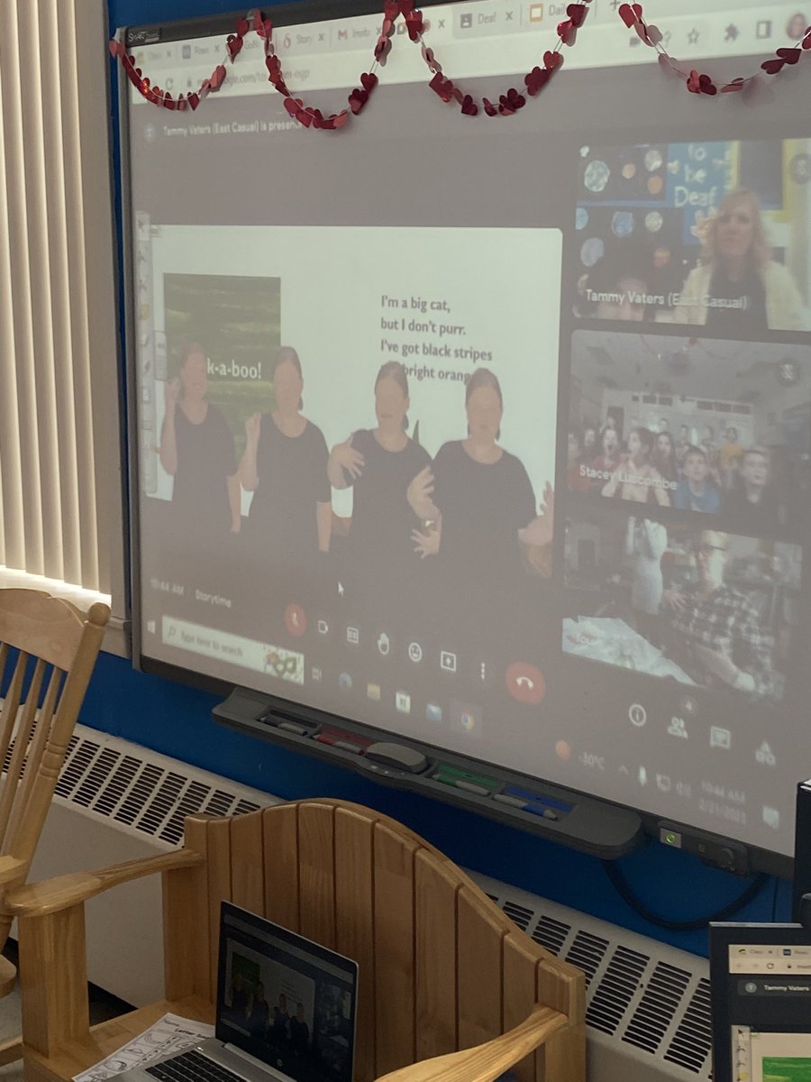APLowPrimary's tweet image. Ms. Luscombe’s class are meeting new friends and learning ASL stories with other classes &amp;amp; students online! This is a beaufitul example of collaboration as we learn to work together, to communicate and to understand each other. ❤️@NLESDCA