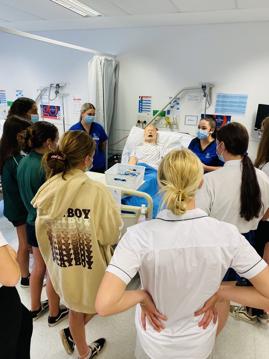 RebeccaBoswort2's tweet photo. @UOW teams up with #DepartmentOfEducation for @UoWnursing Student-led Nursing Taster Day #6HighSchools #90Students #RegionalIndustryPartners #BatemansBayCampus #Empower #Inspire @salamonson @UOW_VC @NSWHealth 😷🩺🌡️🤩 https://t.co/ck0OttPuXE