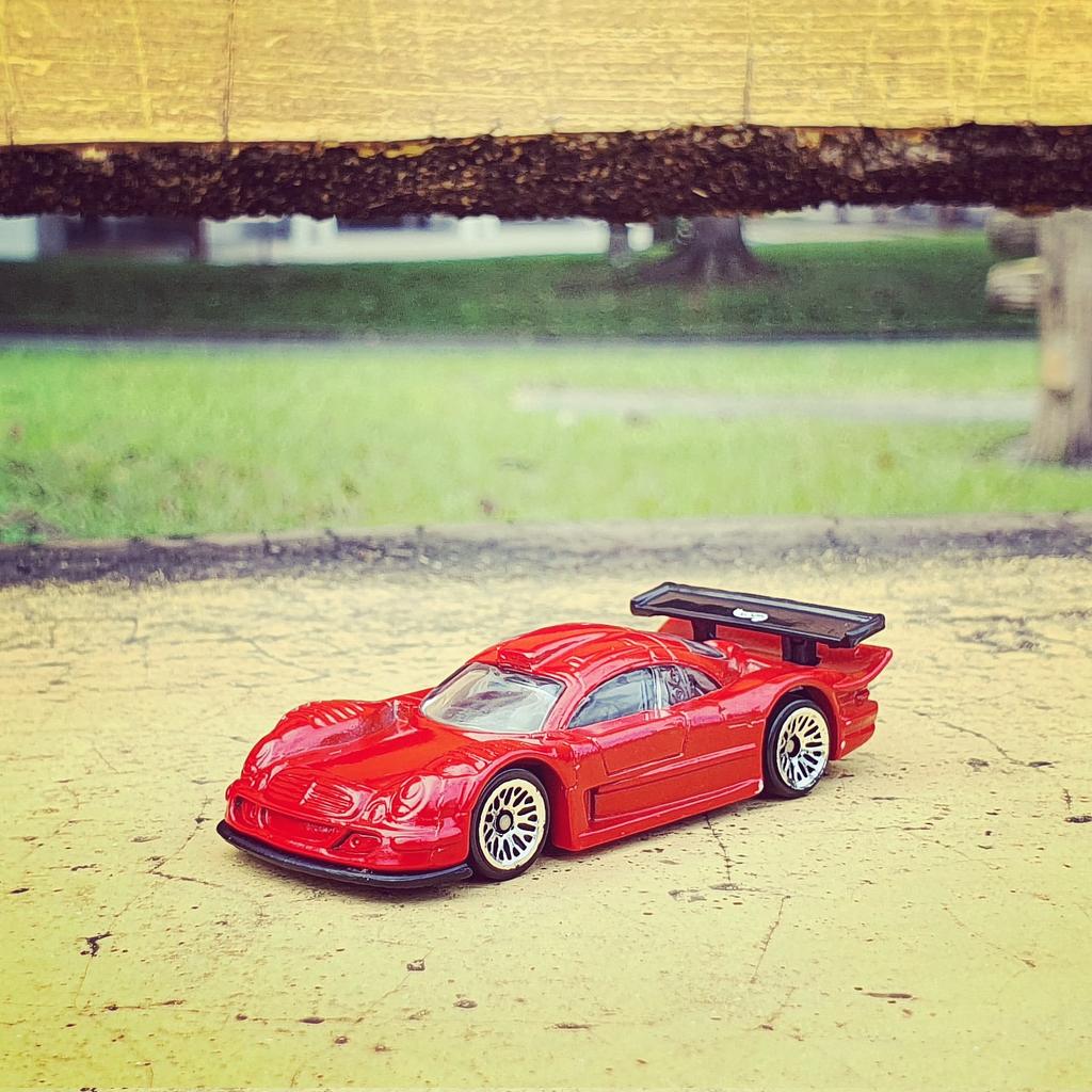 mbcollector_sg's tweet photo. #MercedesBenz CLK-LM. A worthy heir to the 300SL.
#diecast #diecastphotography #hotwheels #clklm https://t.co/JZj45iMF9C