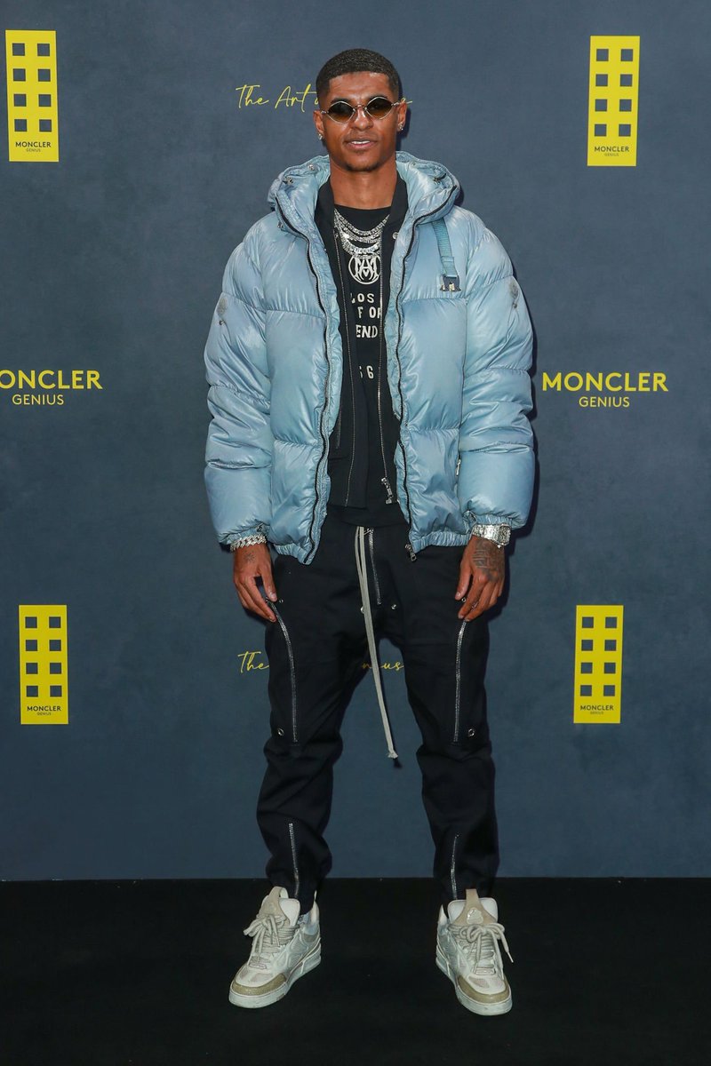 utdreport's tweet photo. Marcus Rashford pulled up to London Fashion Week last night 📸 https://t.co/SV2GkabbGv